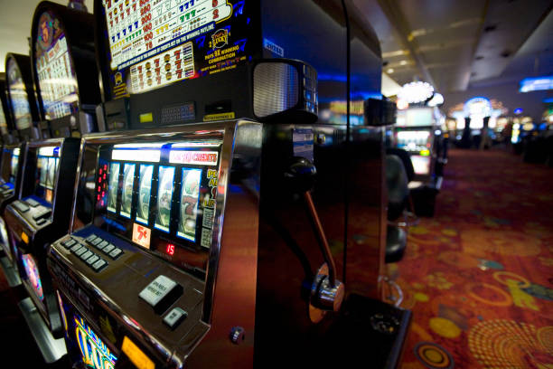86asik mobile app interface showing football sportsbook and casino games